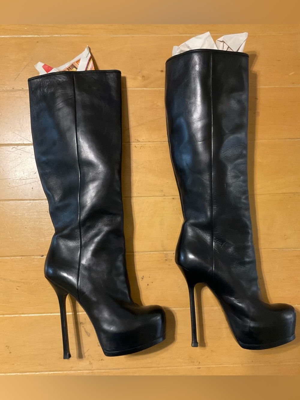 Authentic Yves Saint Laurent Tribtoo Boots